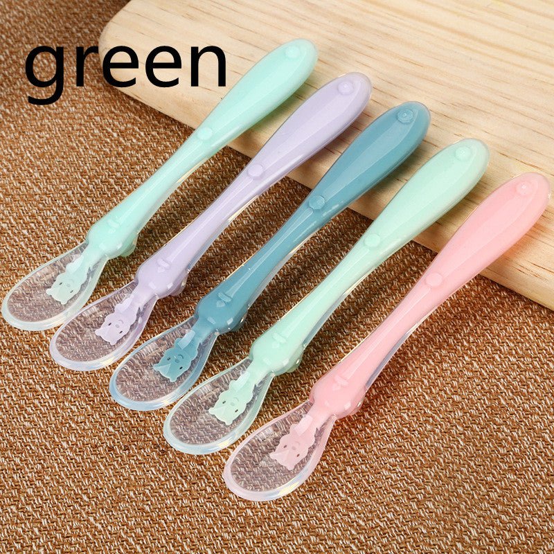 Baby Feeding Water Soup Feeding Tableware Silicone Spoon | baby feeding |
Product information:
Product Category: Chopsticks/Forks/Spoons
Material: Silicone bag PP